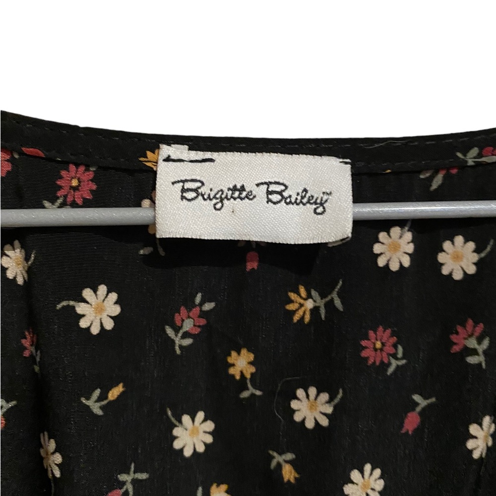 Brigitte Bailey long sleeve black floral romper size large - Picture 4 of 7